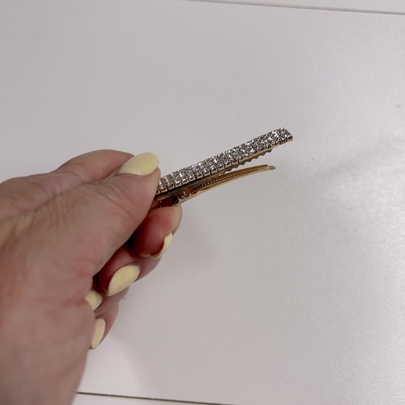 New with tags! Anthropologie hair clips (4 pair) - Picture 4 of 5